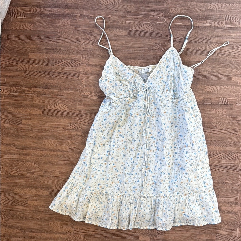 COTTON ON LIGHT FLORAL DRESS WITH LACE LINING SIZE 8
